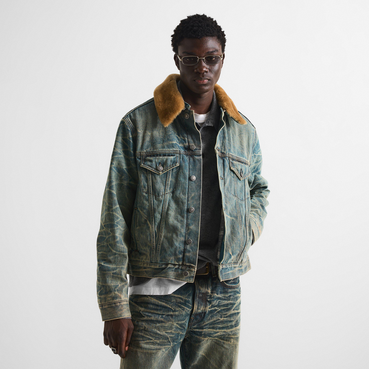 ACNE STUDIOS Rion Denim Jacket ז׳קט ג׳ינס כחול שטוף עם צווארון פרווה