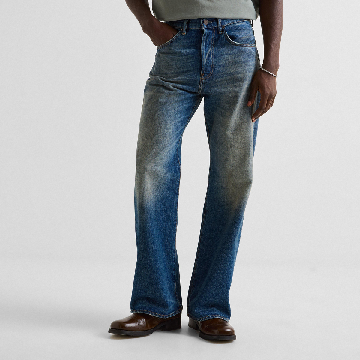 2021 Bingo Straight Leg Jeans ג׳ינס ישר בכחול בינוני שטוף