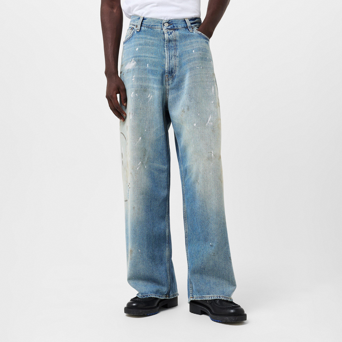 ACNE STUDIOS Trafalgar Distressed Wide Leg Jeans ג׳ינס רחב תכלת שחוק