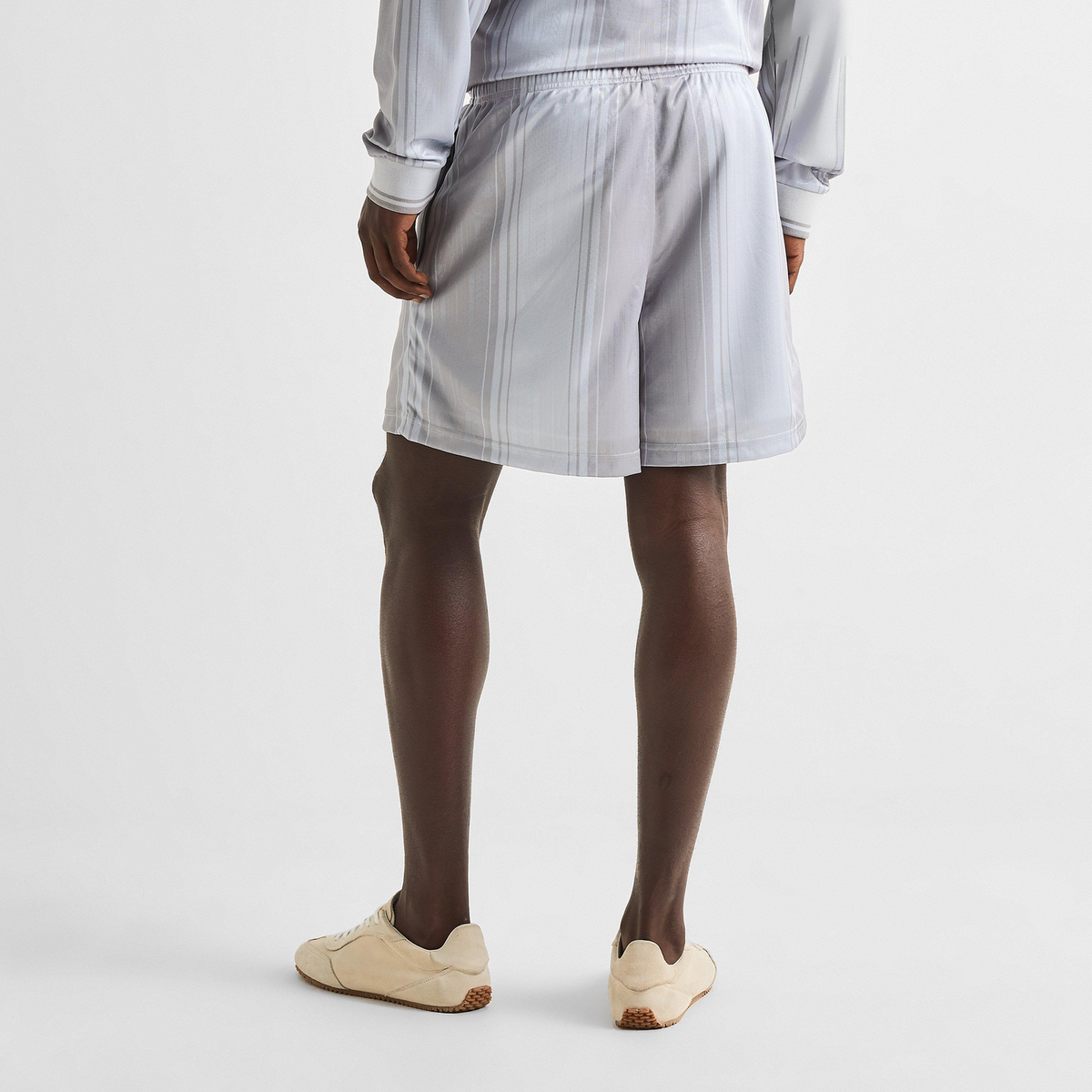 ACNE STUDIOS Woven Tracksuit Shorts מכנסיים קצרים אפורים מבד ארוג