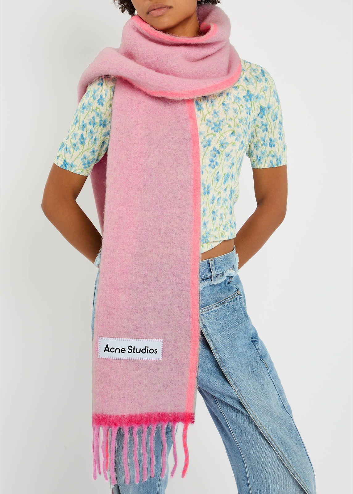 Vally Solid Mohair Scarf צעיף מוהר בוורוד בהיר